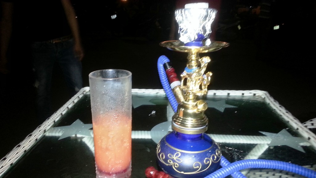 Hoi An - Mr Bean Tequila Sunrise w Shisha VND100k