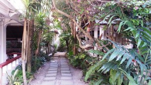 Boracay - Trafalgar - Hostel Entry
