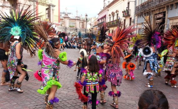 Guanajuato - Street Dancing 1