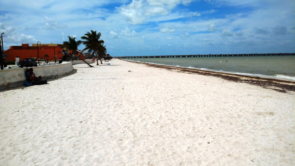 progreso-abrzarse-beach-west